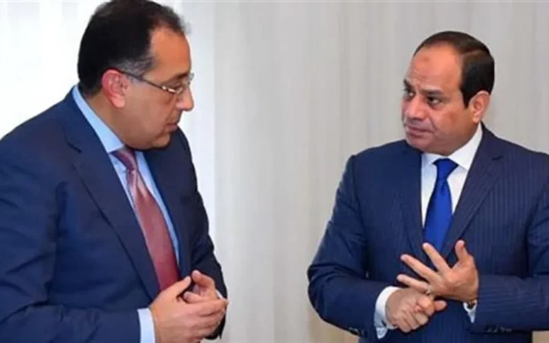 4 قرارات حكومية.. تفاصيل صرف منحة جديدة وتوسيع خدمات التأمين الصحي للمواطنين